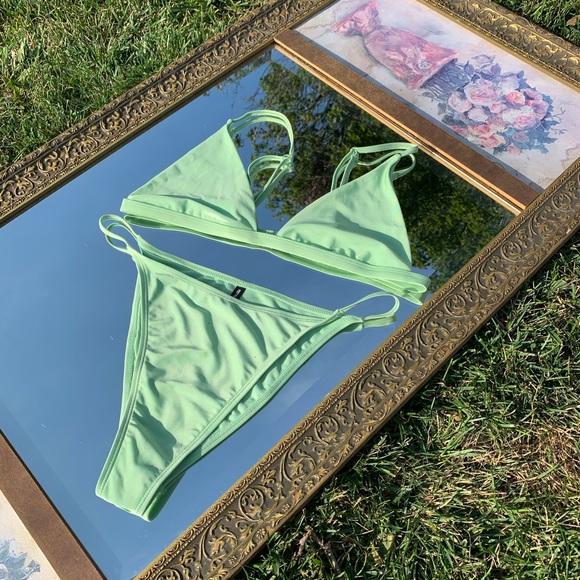 PrettyLittleThing Other - NWOT PrettyLittleThing Triangle String Bikini Set